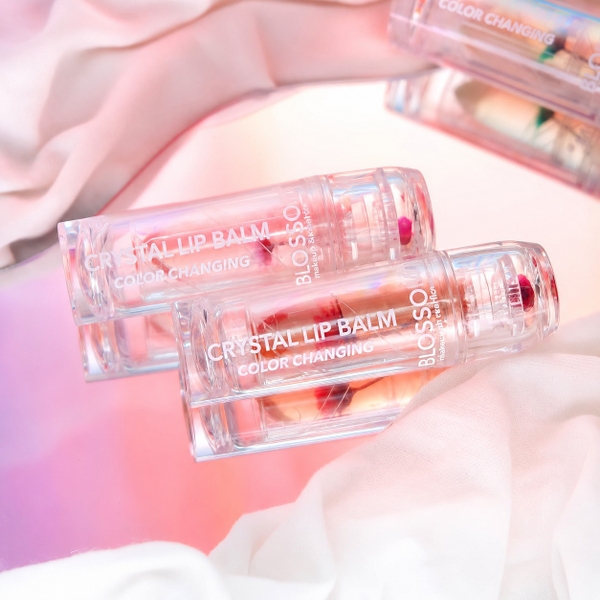Blossom Beauty - Color Changing Lip Balm in Turquoise