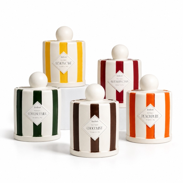 LUNASOL - 'Coconut Milk' Scented Candle