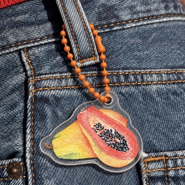 PHANHSHI STUDIO - ‘Papaya' Mini Keychain