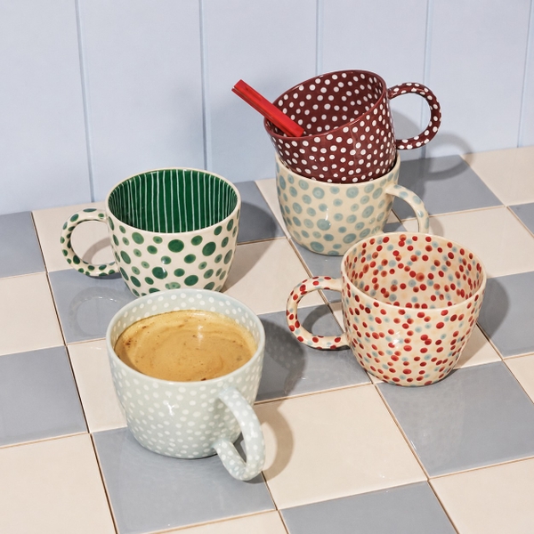 BÁT TRÀNG CERAMIC - Short Mug in Green Polka Dot