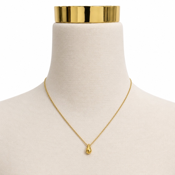 MIALIE - 18K Gold Plated Necklace With Teardrop Pendant