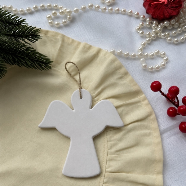 BÁT TRÀNG CERAMIC - Christmas Ornament in White Angel