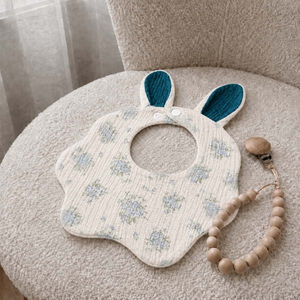 KID & BABY - Muslin Bunny Bib in Blue Flower