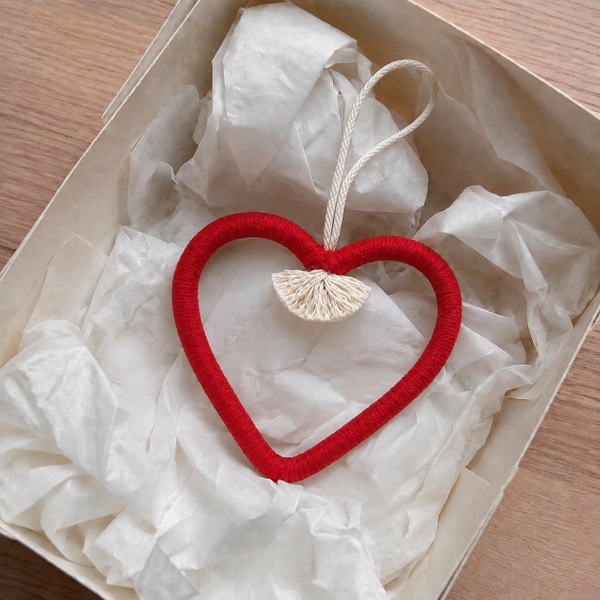 Macrame Christmas Ornament - Hollow Heart