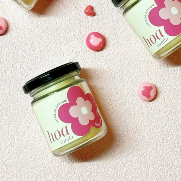 XoaXoa - ‘Vanilla Flower’ Glass Jar Scented Candle
