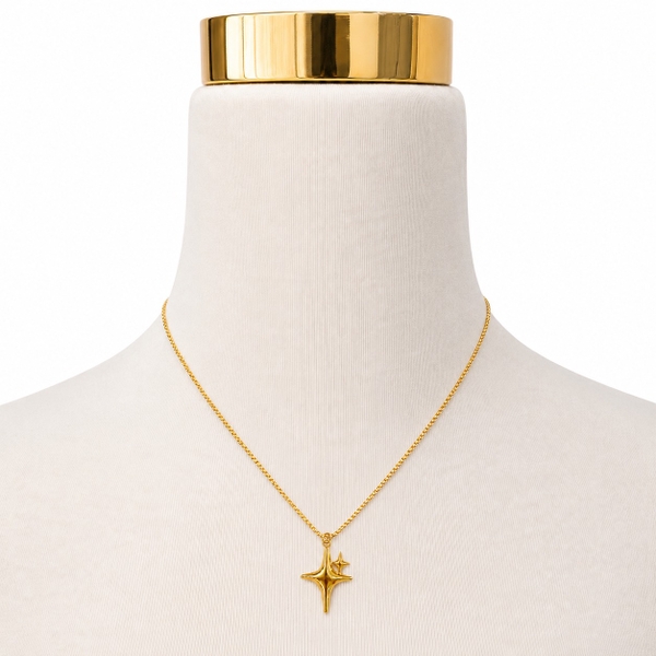 ROUGE - 18K Gold Plated Necklace With Sparkle Pendant