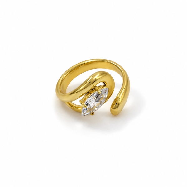 MIALIE - 18K Gold Plated Twisted Ring With Oval Crystal