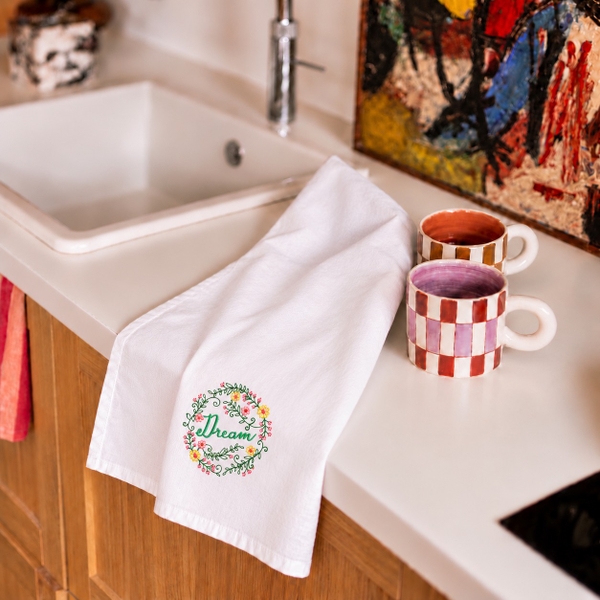 KITCHENWARE - 'Dream' Tea Towel