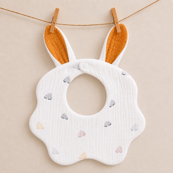 KID & BABY - Muslin Bunny Bib in Heart