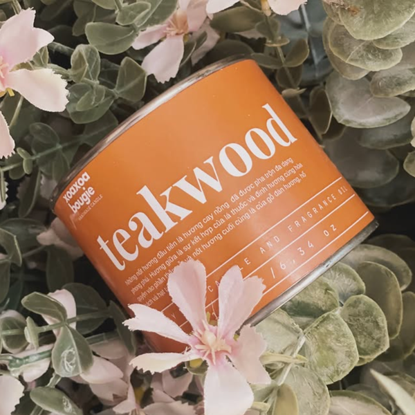 XoaXoa - "Teakwood" Scented Candle