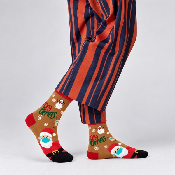 CHRISTMAS - 'Santa Wearing Mask in Brown' Holiday Crew Socks