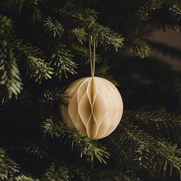 CHRISTMAS - Paper Ornament in Bauble