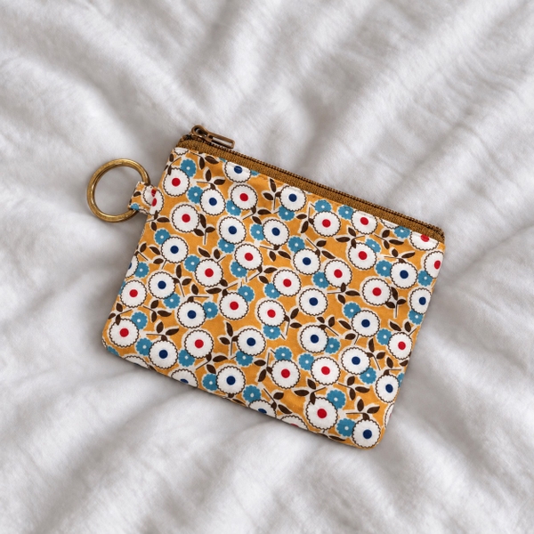 RỪNG HANDMADE - 'Vintage Daisy Garden' Wallet Keychain With Zipper