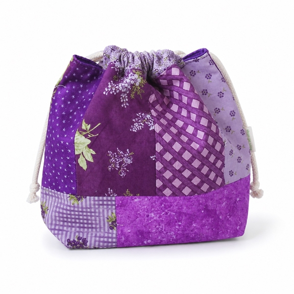 RUNG HANDMADE - Quilt Pouch in Purple Bloom