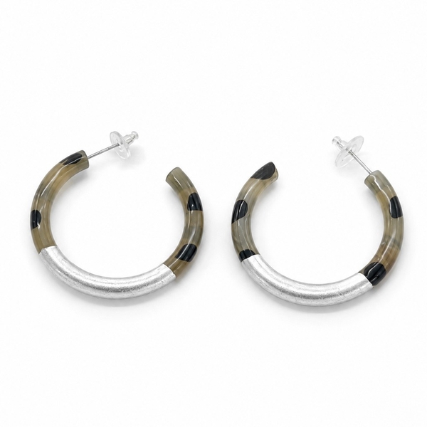 AZIET -  Buffalo Horn & Lacquer Circle Hoop Earrings in Silver & Leopard
