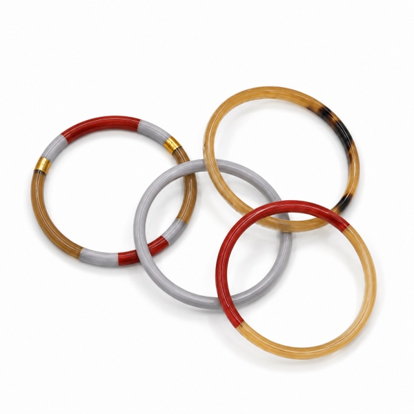 AZIET -  Buffalo Horn & Lacquer Set Bracelet in Red & Grey