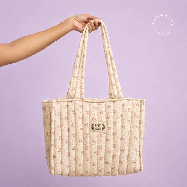 RỪNG HANDMADE - ‘Flower Cluster in Beige' Quilted Tote Bag