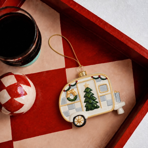 Poly CHRISTMAS Ornament - CHRISTMAS Van in White