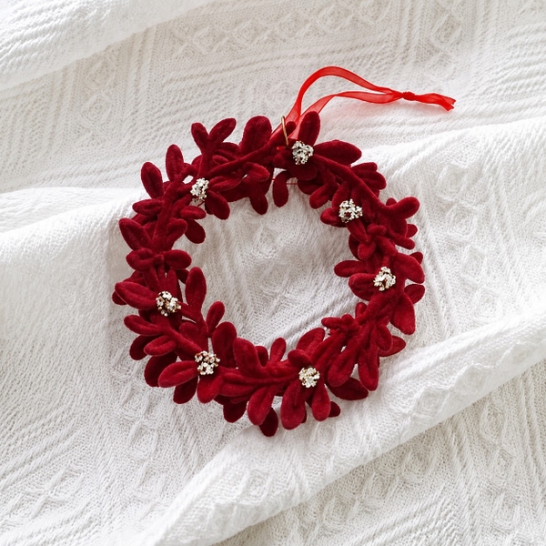 Velvet CHRISTMAS Ornament - Wreath