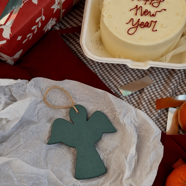 BÁT TRÀNG CERAMIC - Christmas Ornament in Green Angel