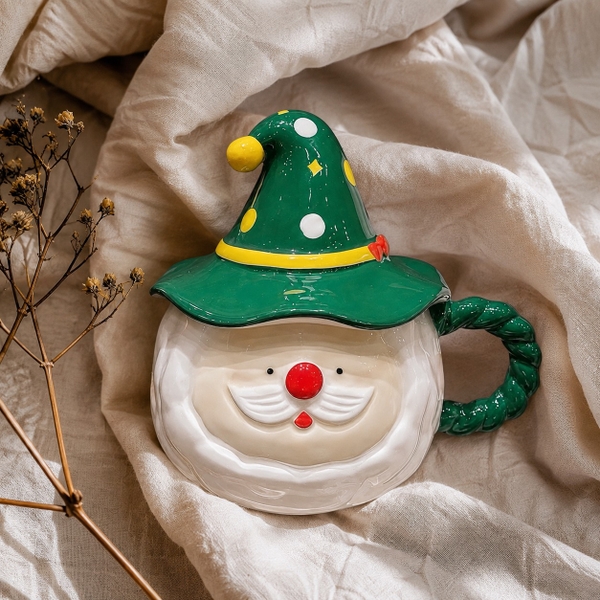 CHRISTMAS - Ceramic Short Mug With Lid in Green Santa