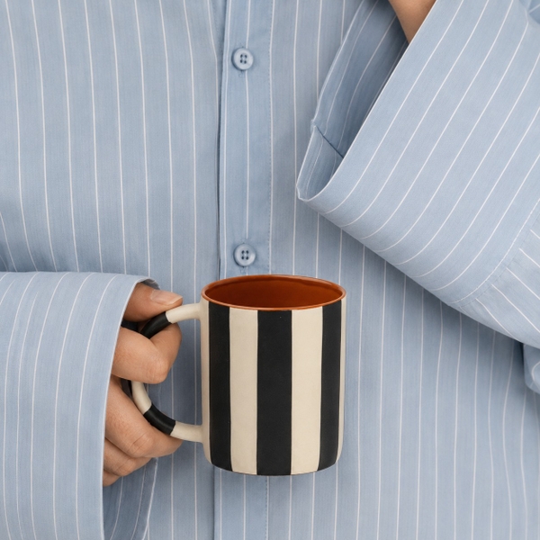BÁT TRÀNG CERAMIC - Striped Mug in Black