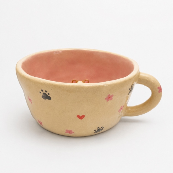 LINDO CRAFTS - Flower and Paw Print Mug in Pink With Cat Inside