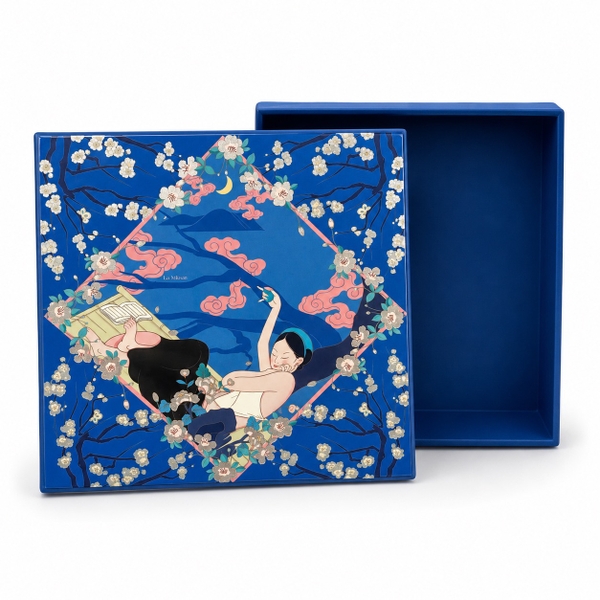 LA'ARTISAN - 'Hồ Xuân Hương' Gold Plated Lacquer Box