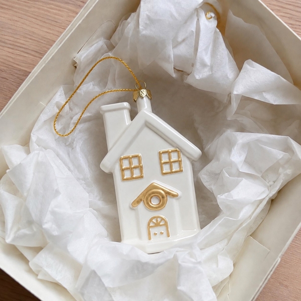 Poly CHRISTMAS Ornament - White House