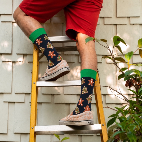 CHRISTMAS - 'Gingerbread Forest' Holiday Crew Socks