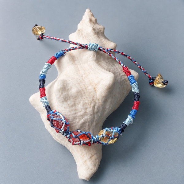 MERAKI TOWN - Triple Stone Bracelet in Citrine, Fire Quartz & Strawberry Quartz