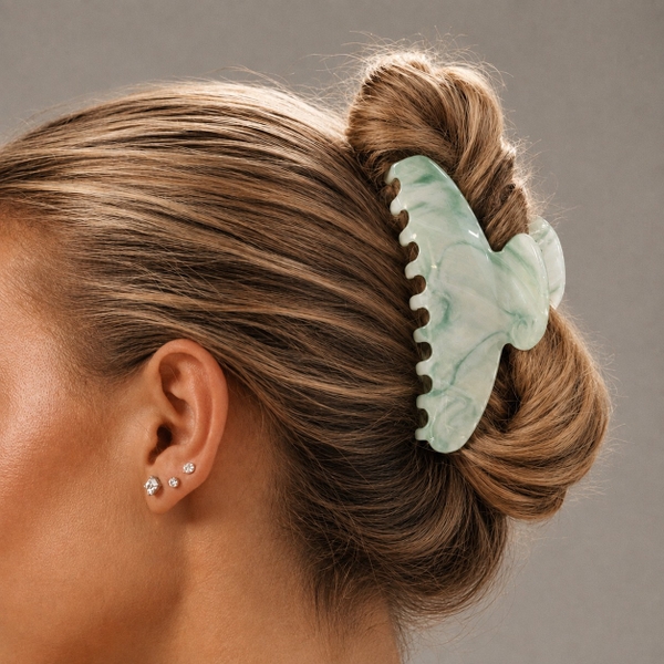 HAIR ACCESSORY - Heirloom Hair Claw in Shimmer Emerald Pearl