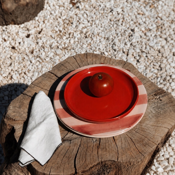 BÁT TRÀNG CERAMIC - Classic Round Plate in Red