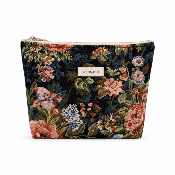 MAKE UP PURSE - Rose Tapestry