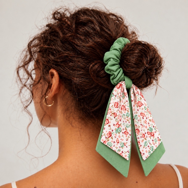 RỪNG HANDMADE - Long Bow Scrunchies in Eucalyptus Green