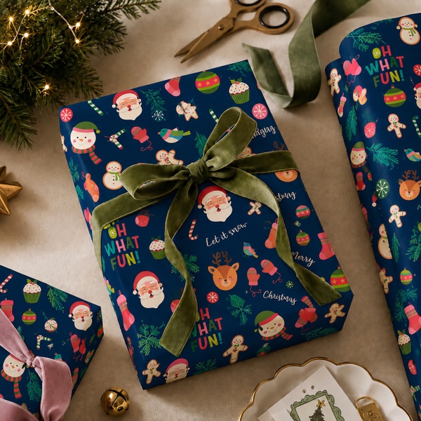 TIỆM CÁ TRỨNG - 'Oh What Fun!' Christmas Wrapping Paper