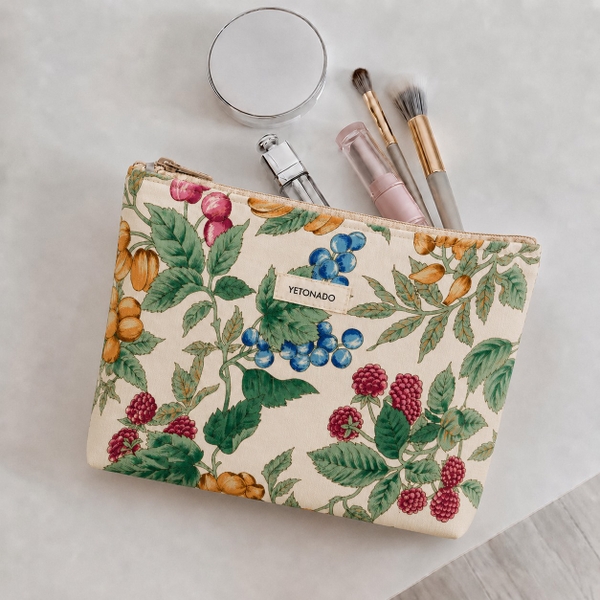 MAKE UP PURSE - Berry Havest