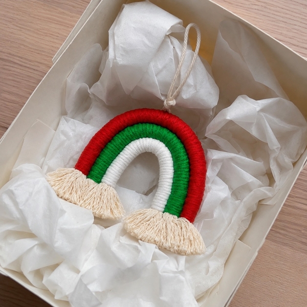 Macrame CHRISTMAS Ornament - Rainbow
