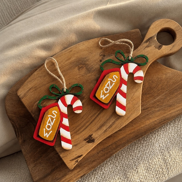CHRISTMAS - Wood Ornament in Candy Cane