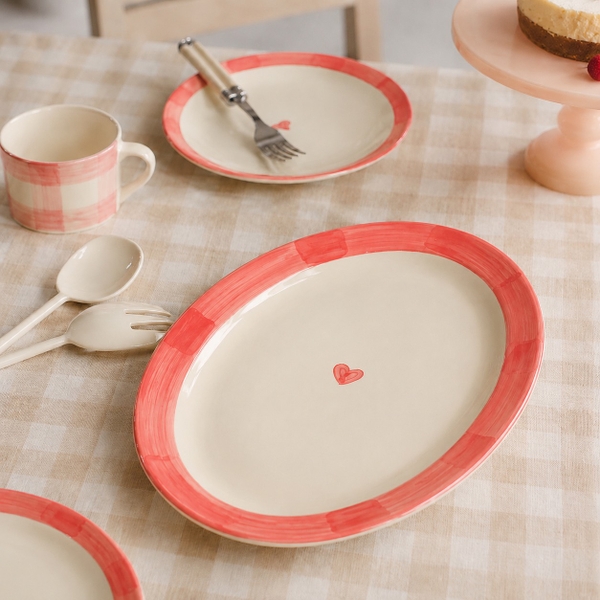 BÁT TRÀNG CERAMIC - Oval Plate With Red Heart