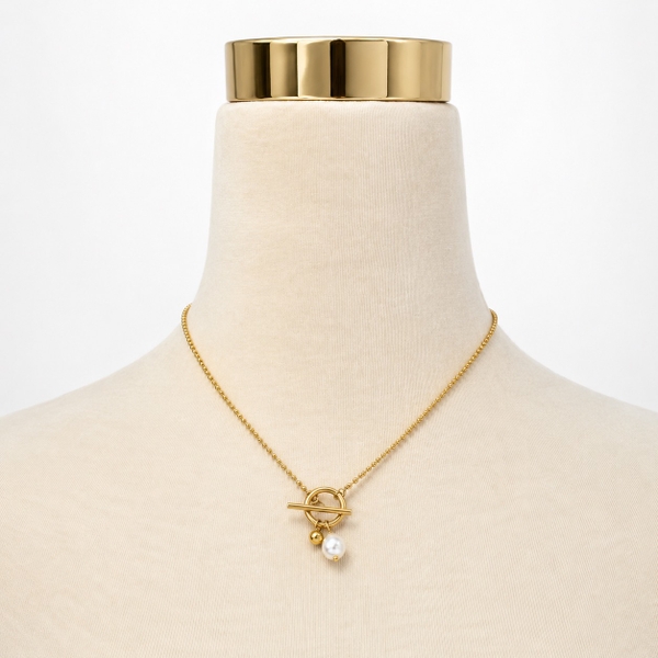 ROUGE - 18K Gold Plated Necklace with Golden Locker and Pearl