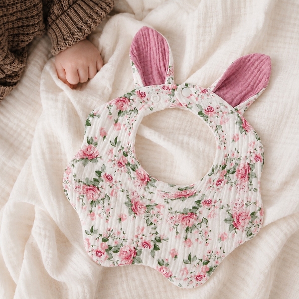 KID & BABY - Muslin Bunny Bib in Vintage Pink Rose