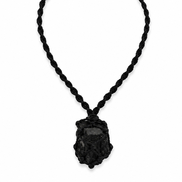 MERAKI TOWN - Macrame Necklace With Black Tourmaline Stone
