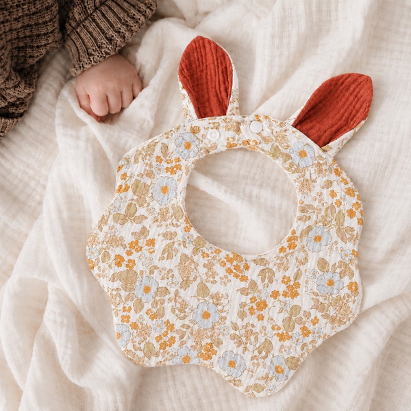 KID & BABY - Muslin Bunny Bib in Flower & Bunny