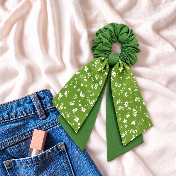 RỪNG HANDMADE - Long Bow Scrunchies in Fern Green
