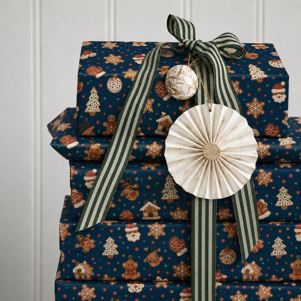 TIỆM CÁ TRỨNG - 'Midnight Treats' Christmas Wrapping Paper
