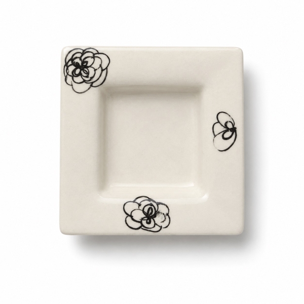 BAT TRANG - Ceramic Square Sauce Bowl in Black Floral