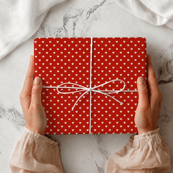 TIỆM CÁ TRỨNG - 'Tiny Heart in Red' Wrapping Paper