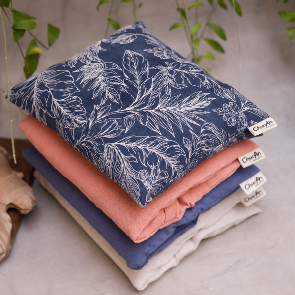 CHUC AN HEALING HERBS - Large Herbal Bag In Navy With White Leaf