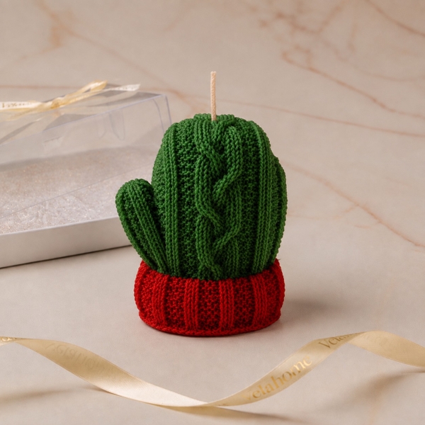 CHRISTMAS Candle - Knit Mitten in Green